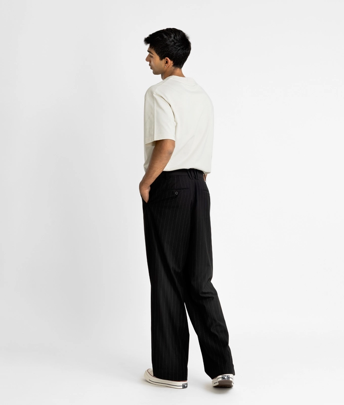 Wide Leg Pleated Pants
