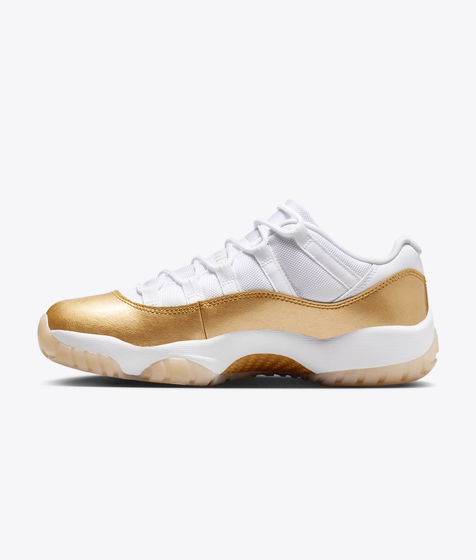 AIR JORDAN 11 RETRO LOW