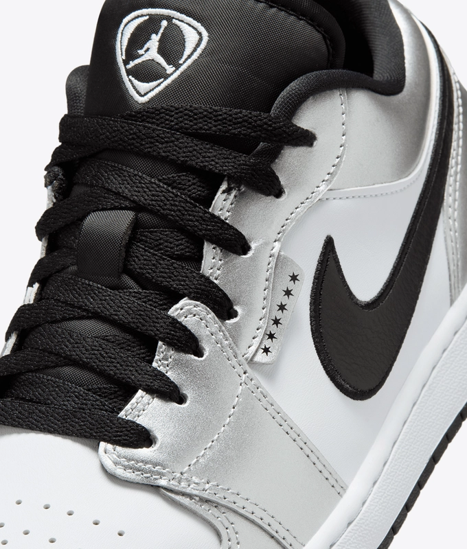 AIR JORDAN 1 LOW SE