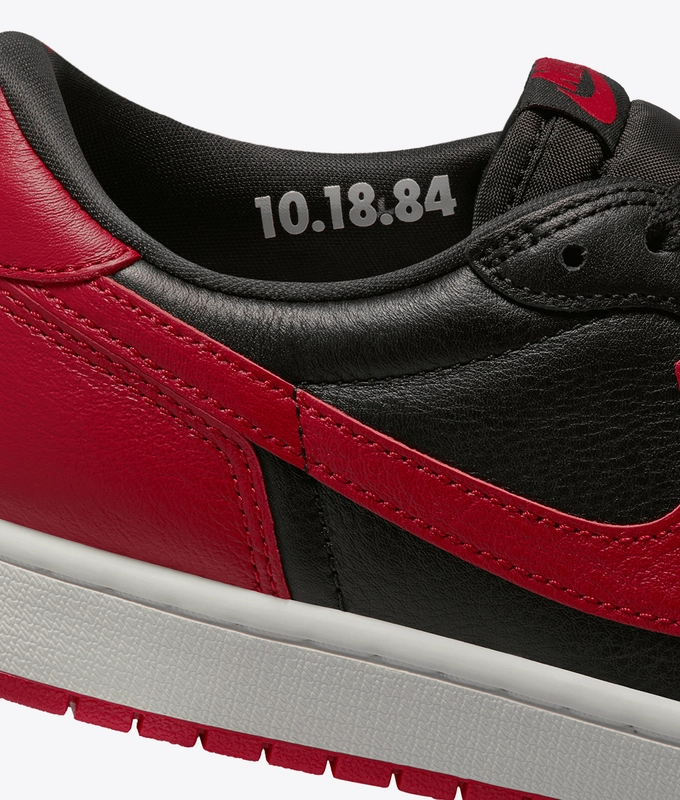 AIR JORDAN 1 RETRO LOW OG "BANNED"