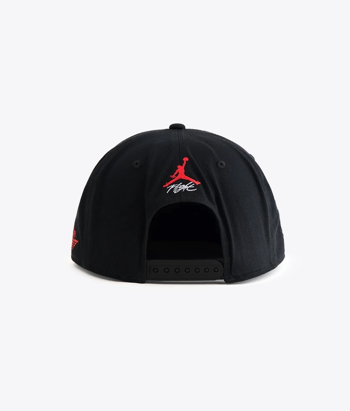 X SAINT MX6 JORDAN PRO STRUCTURED FLAT BILL CAP
