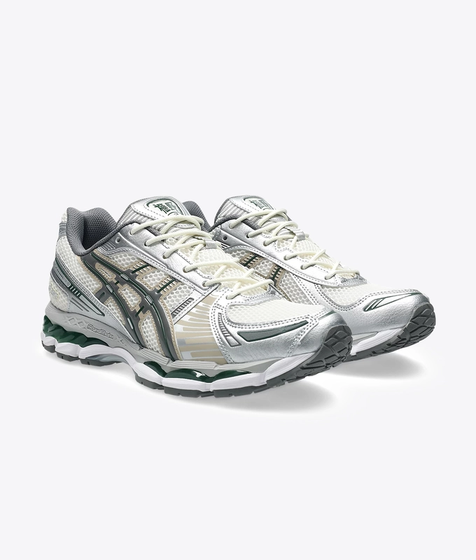 GEL-KAYANO 121