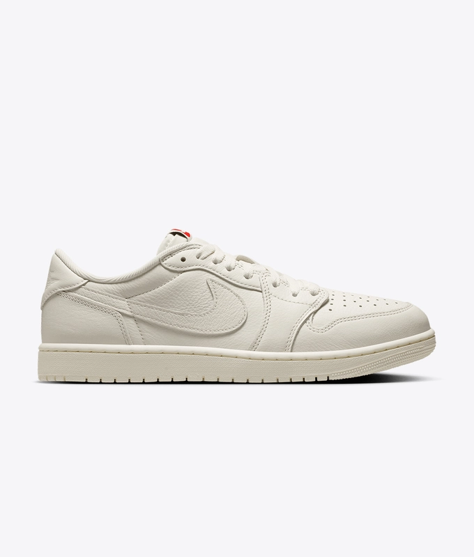 AIR JORDAN 1 RETRO LOW OG