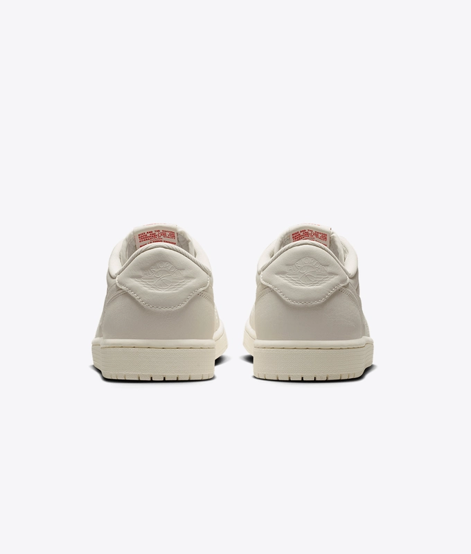 AIR JORDAN 1 RETRO LOW OG