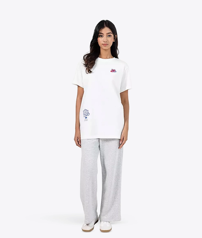 SPORTSWEAR CLASSIC BOYFRIEND OVERSIZED GRAPHIC TEE
