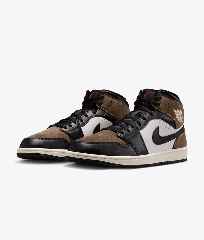 AIR JORDAN 1 MID