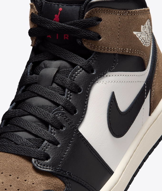 AIR JORDAN 1 MID