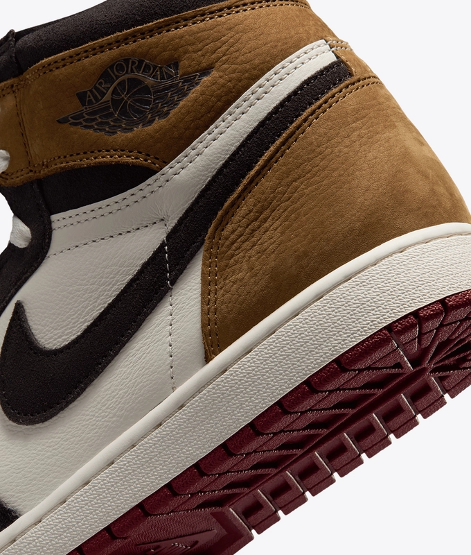 AIR JORDAN 1 RETRO HIGH OG "LOVE LETTER"