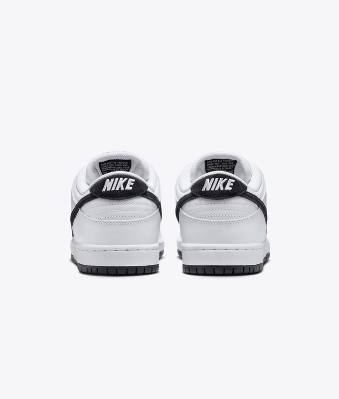 SB DUNK LOW PRO