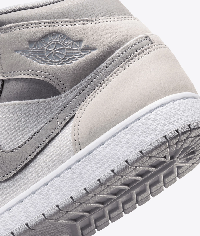 AIR JORDAN 1 MID SE