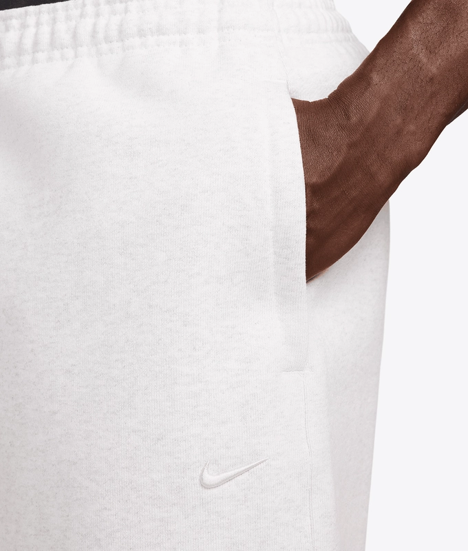 X NIKE 560 FLEECE SHORT
