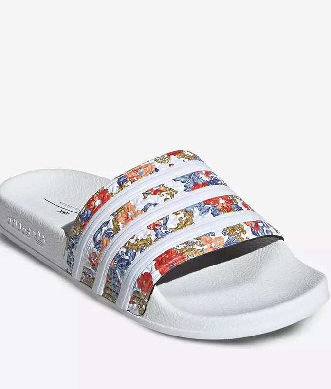 Adilette W