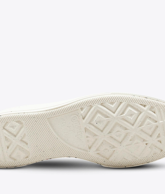 Chuck 70 Crater Foam Low Top