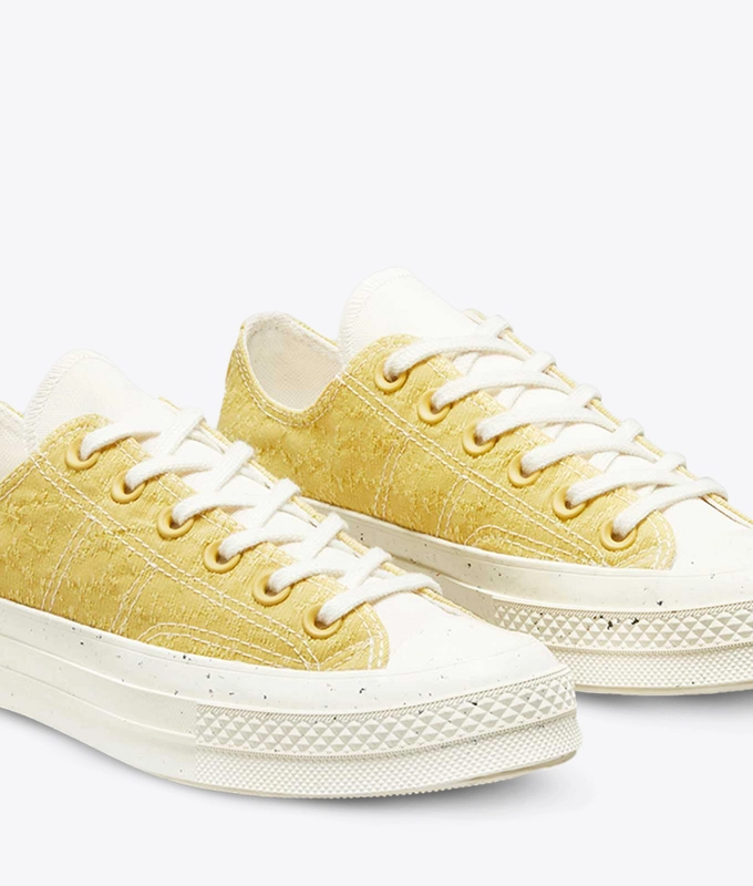 Chuck 70 Crater Foam Low Top