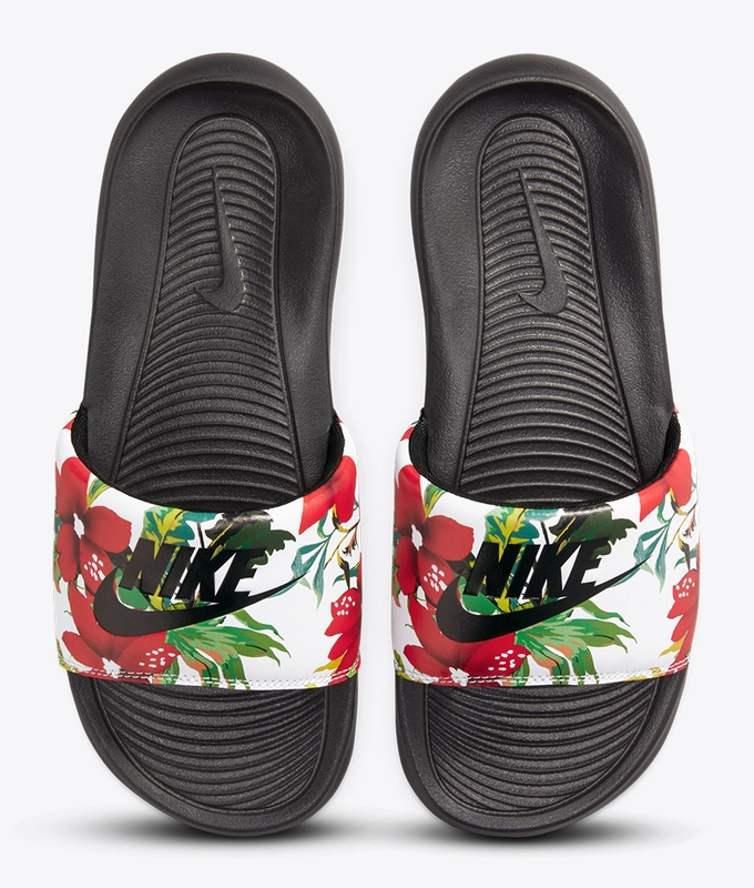 W Victori One Slide Print