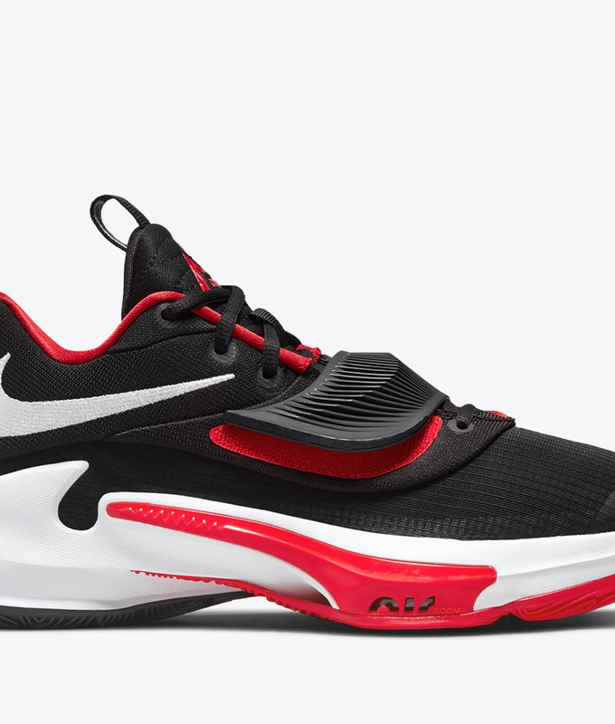 Zoom Freak 3