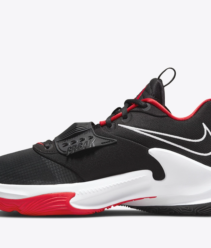Zoom Freak 3