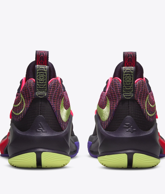 Zoom Freak 3