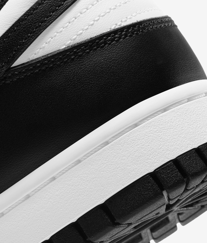 Dunk Low Retro