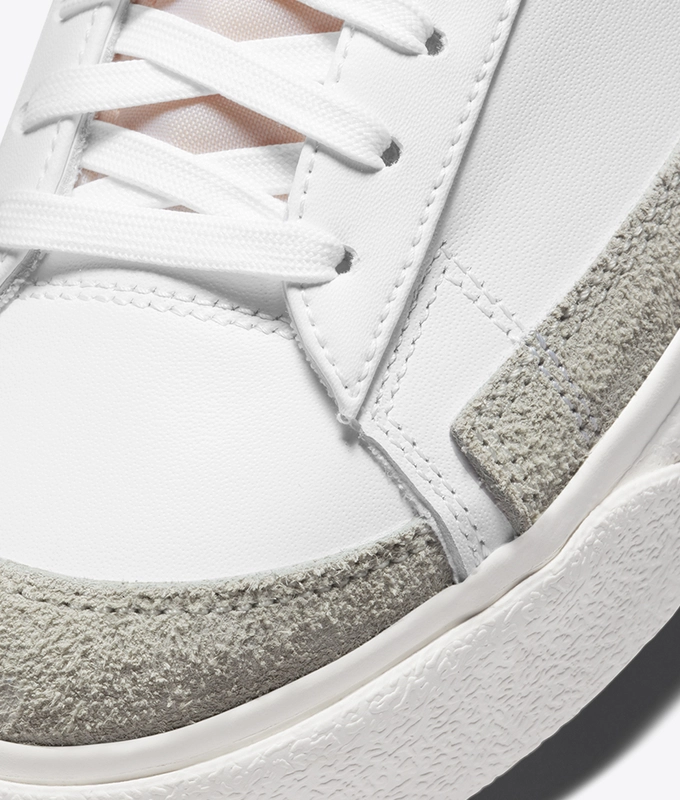 W Blazer Low Platform