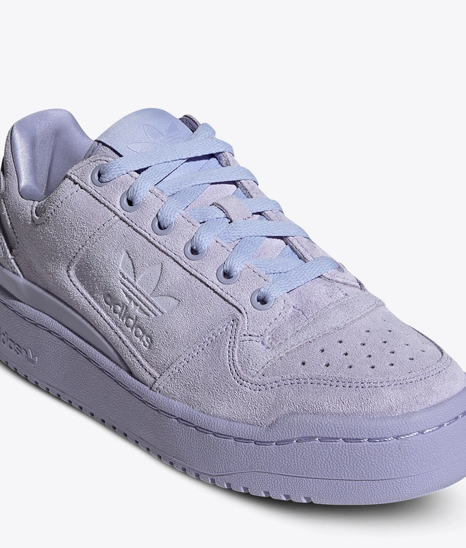 Forum Bold W