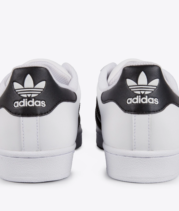 Superstar Foundation White