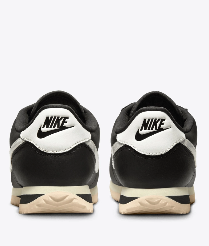 Cortez 23 Premium